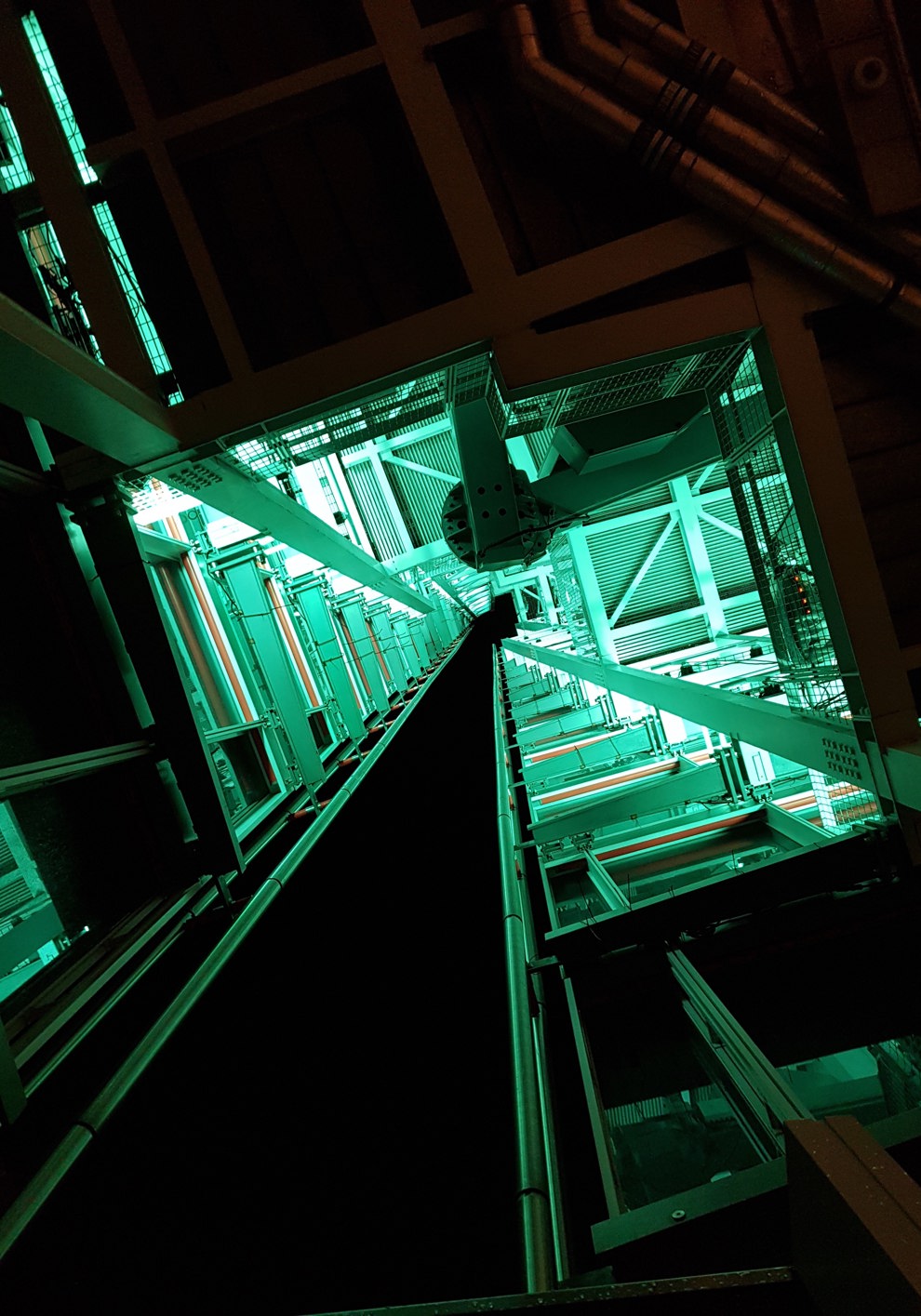 Access charges in electricity: an obstacle to energy transition